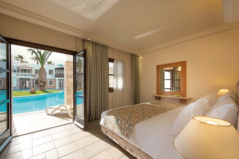 Mitsis Royal Mare 25