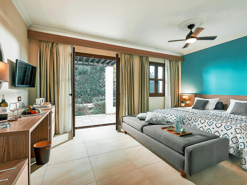 Mitsis Royal Mare 13