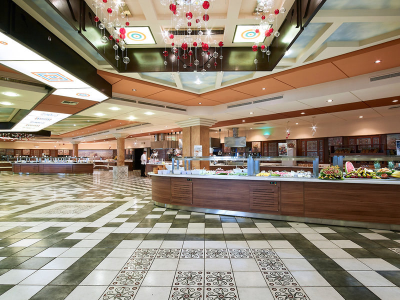 Mitsis Royal Mare 20