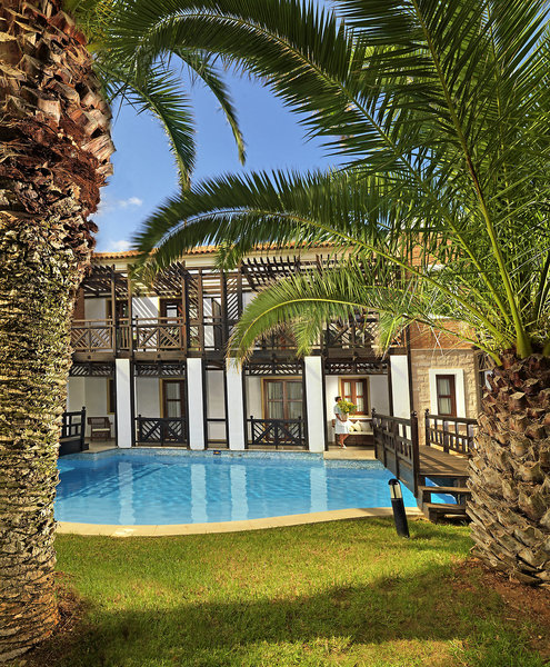 Mitsis Royal Mare 40