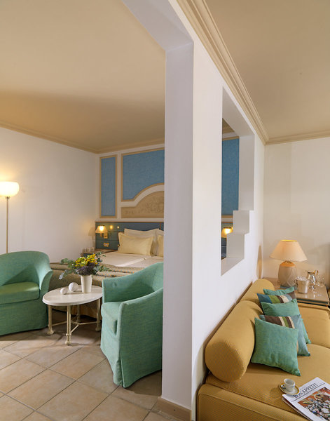 Mitsis Royal Mare 43