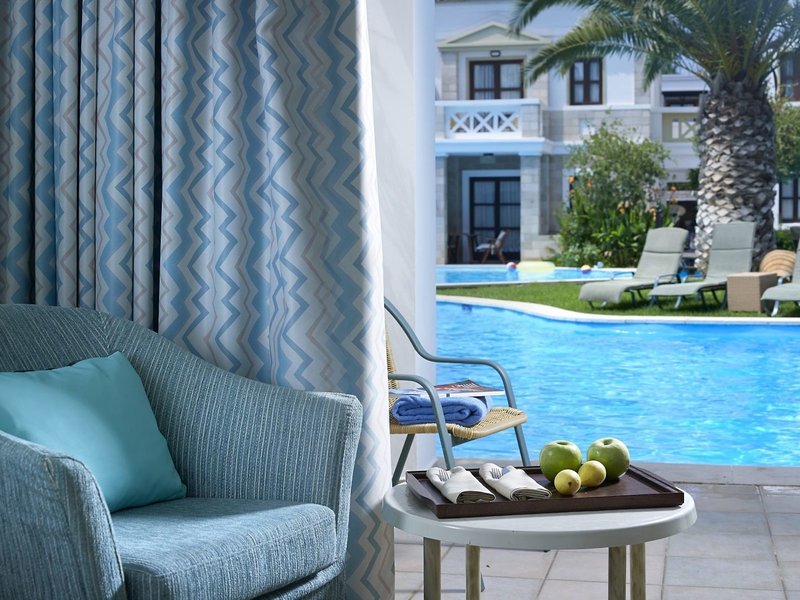 Mitsis Royal Mare 46