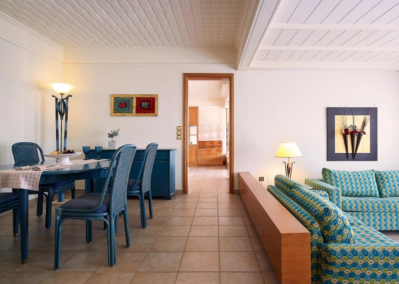 Mitsis Royal Mare 67