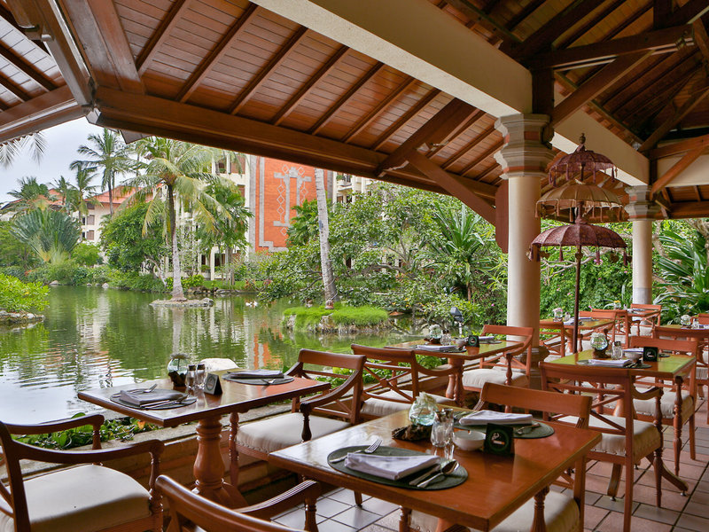 Ayodya Resort & Palace Bali 32