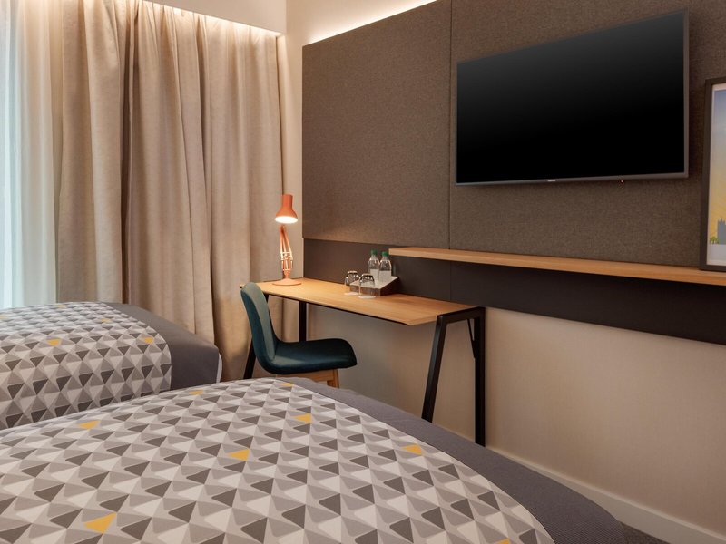 Holiday Inn London - Heathrow Bath Road 33