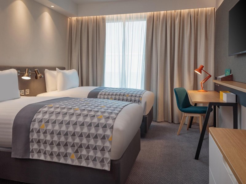 Holiday Inn London - Heathrow Bath Road 39