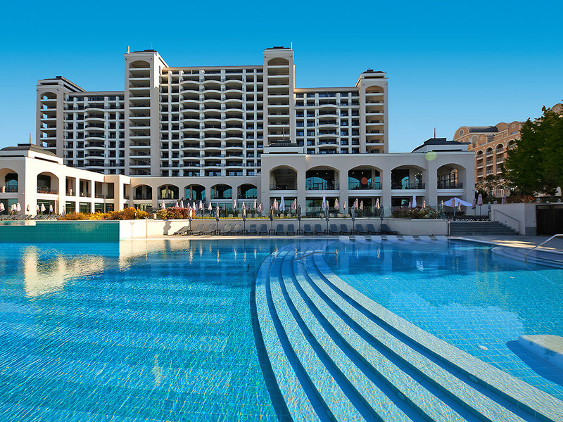 Secrets Sunny Beach Resort & Spa 6