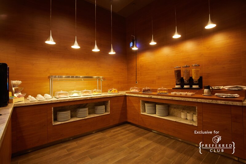 Secrets Sunny Beach Resort & Spa 52