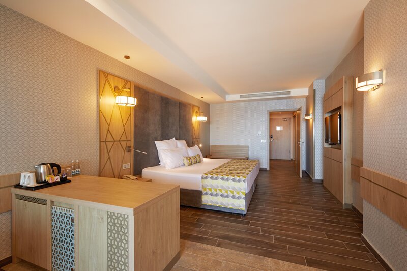 Secrets Sunny Beach Resort & Spa 94