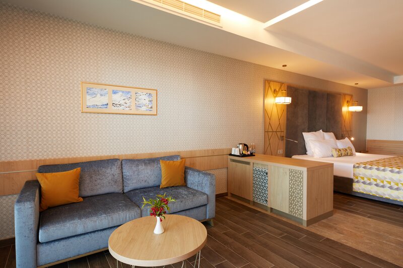 Secrets Sunny Beach Resort & Spa 95