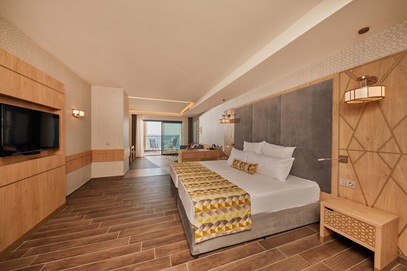 Secrets Sunny Beach Resort & Spa 96