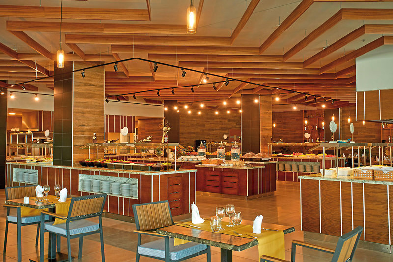 Secrets Sunny Beach Resort & Spa 6