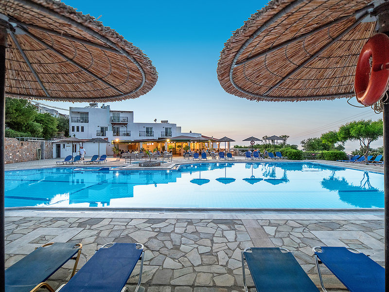 Semiramis Village 7 - Outdoor Pool