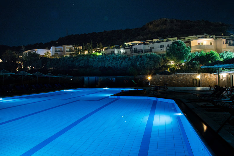 Semiramis Village Hotel 6