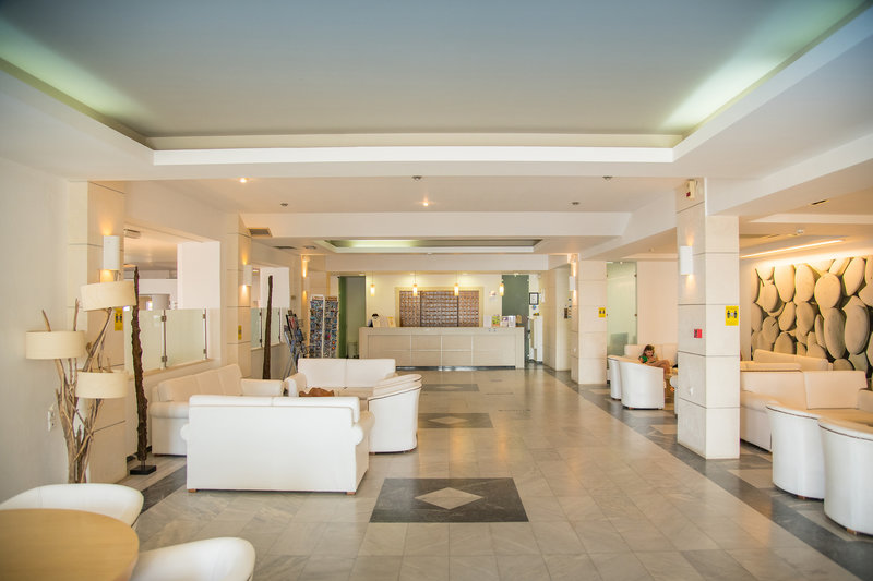 Semiramis Village Hotel 10