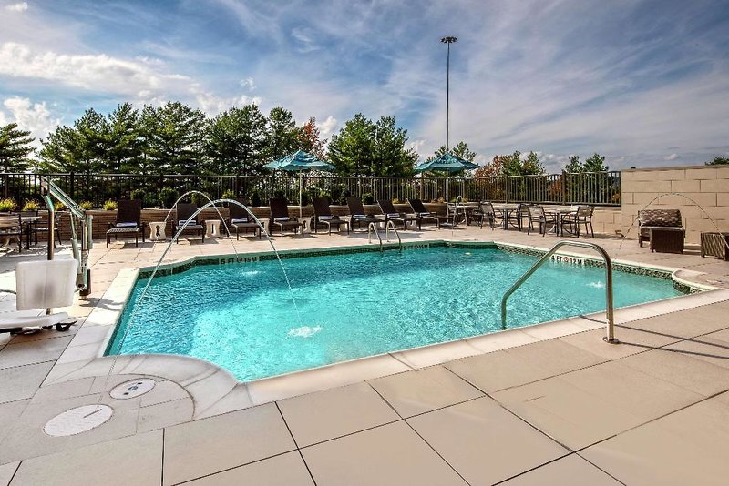 Hilton Franklin Cool Springs 2