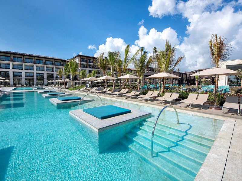 Unique Club At Lopesan Costa Bavaro Resort 16