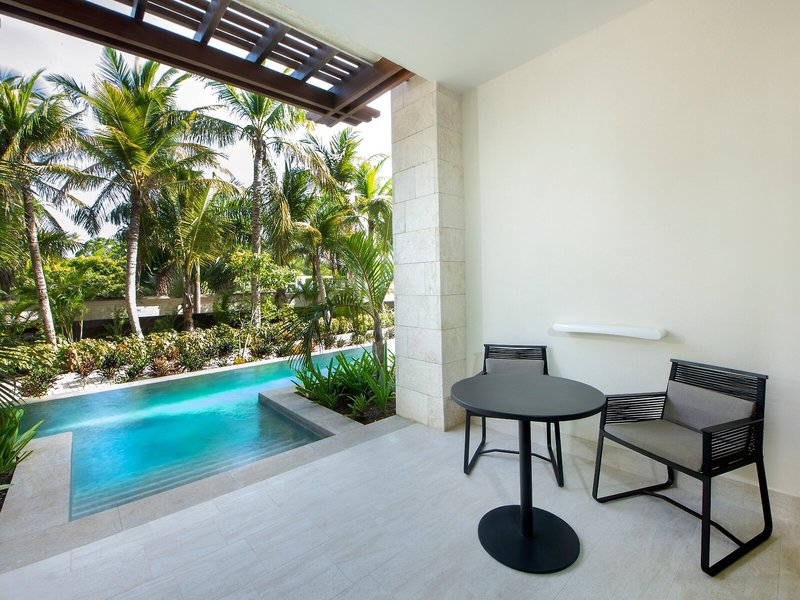 Unique Club At Lopesan Costa Bavaro Resort 18