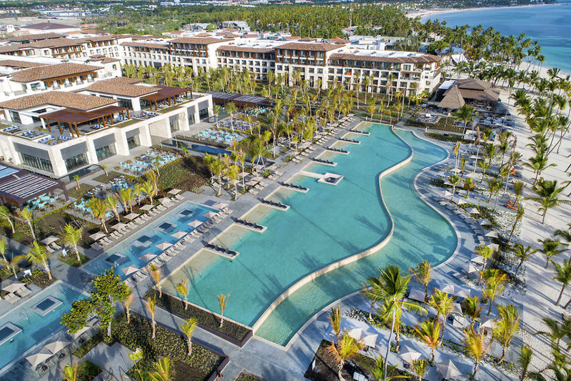 Adults Only Club at Lopesan Costa Bavaro Resort 1