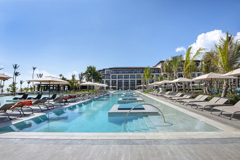Adults Only Club at Lopesan Costa Bavaro Resort 10