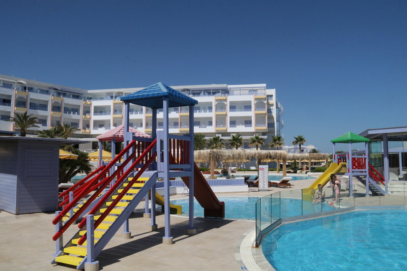 Serita Beach 11