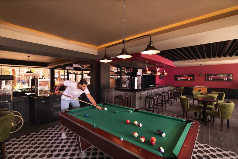 Emotions by Hodelpa Playa Dorada 10