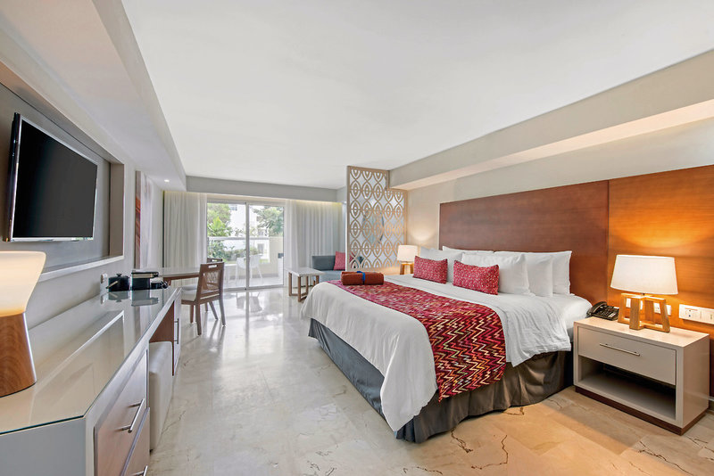 Emotions by Hodelpa Playa Dorada 11