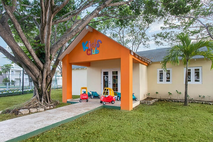 Emotions by Hodelpa Puerto Plata 13