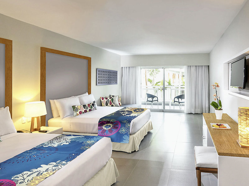 Emotions by Hodelpa Playa Dorada 6