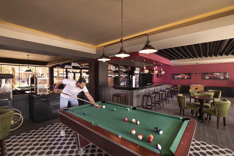 Emotions by Hodelpa Playa Dorada 49