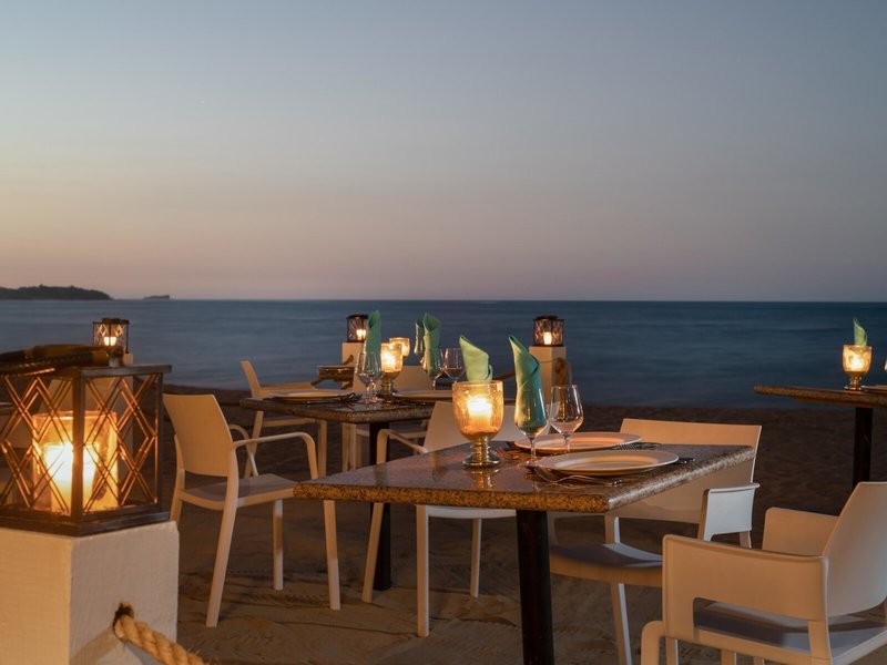 Emotions by Hodelpa Playa Dorada 11