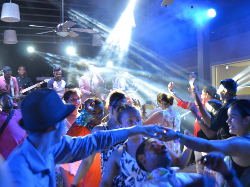 Emotions by Hodelpa Playa Dorada 44