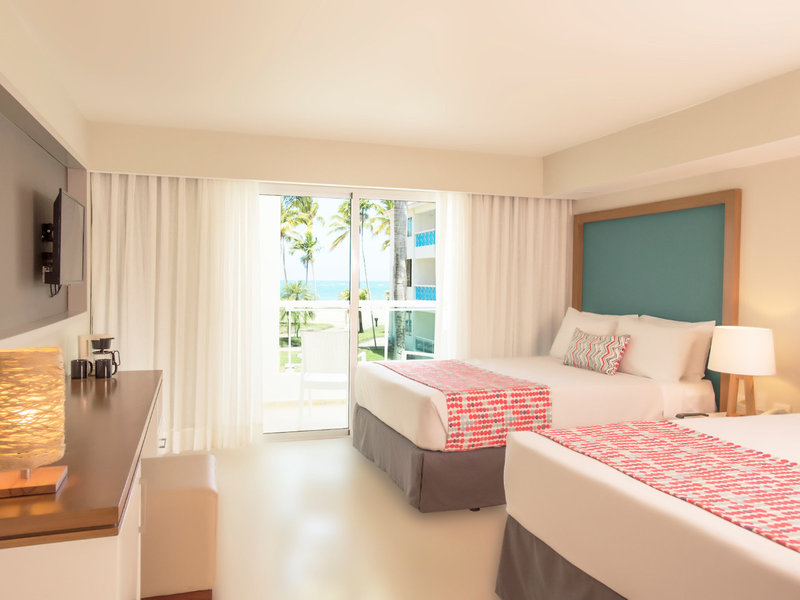 Emotions by Hodelpa Playa Dorada 49