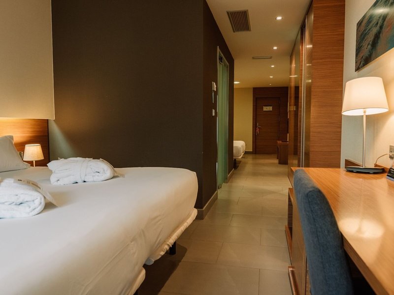 Mercure Thalasia Costa de Murcia 32