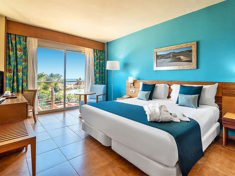 Elba Carlota Beach & Convention Resort 2