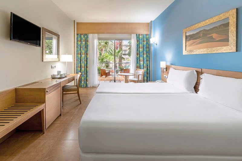 Elba Carlota Beach & Convention Resort 26