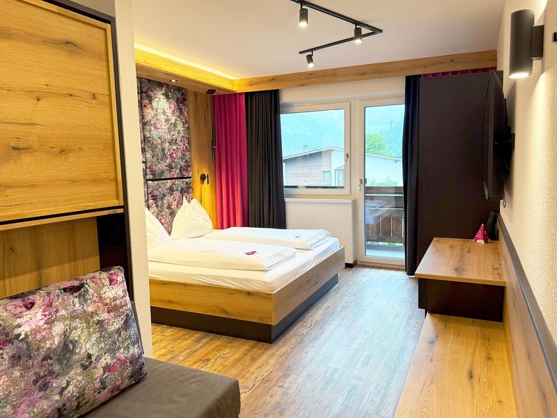 First Mountain Zillertal 16