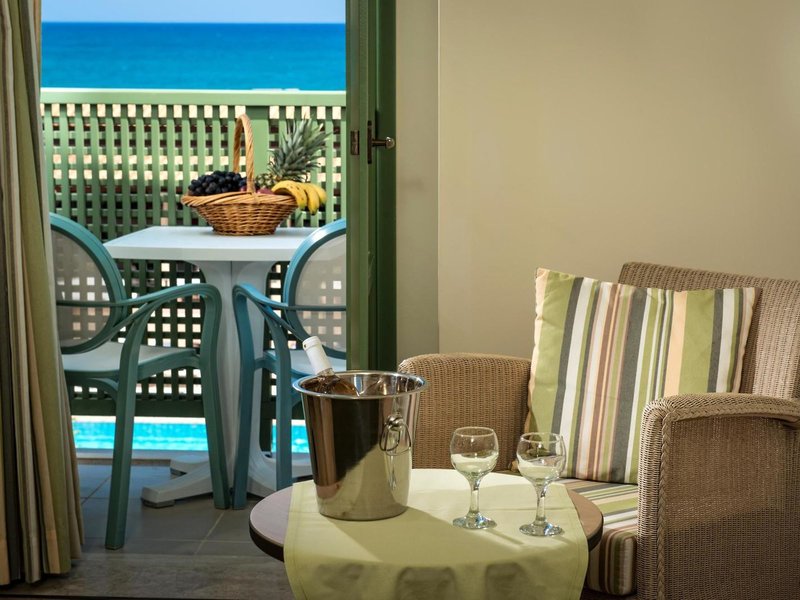 Silva Beach & Annex 24 - Room Example