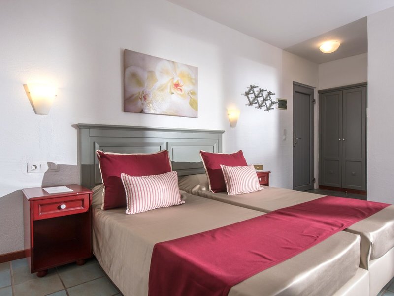 Silva Beach & Annex 28 - Room Example