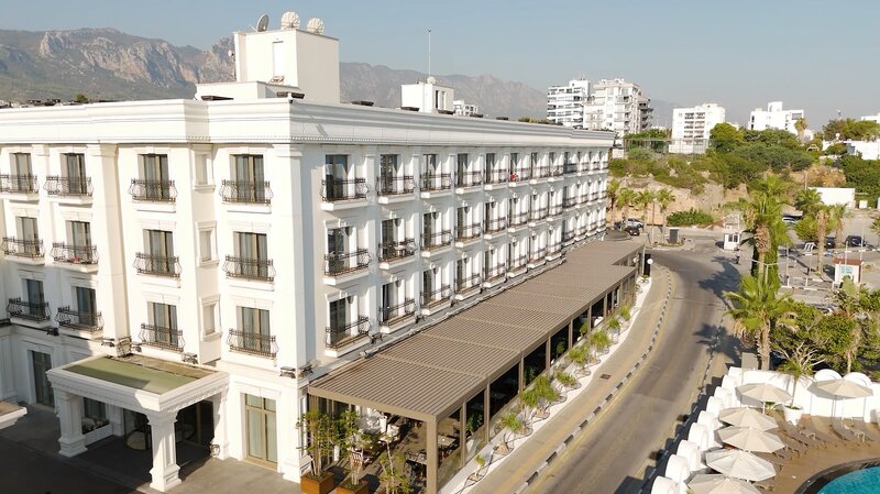 Rocks Hotel & Casino 1