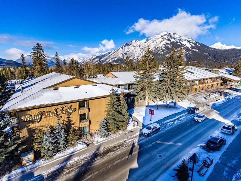 Banff Park Lodge 1