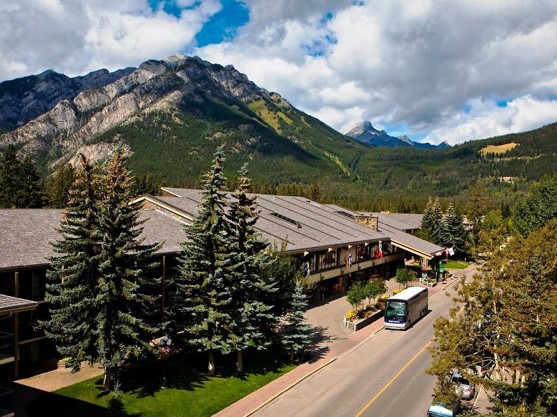 Banff Park Lodge 5