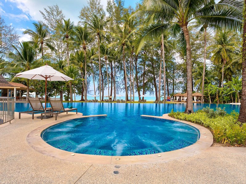 Manathai Khao Lak 23