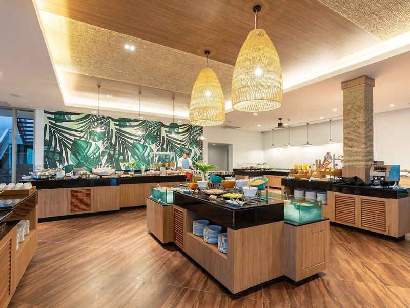 Manathai Khao Lak 25