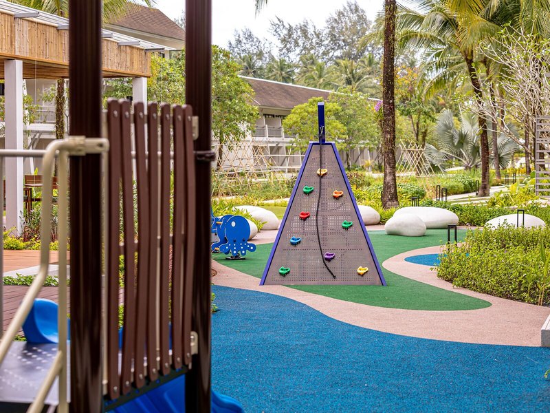 Manathai Khao Lak 43