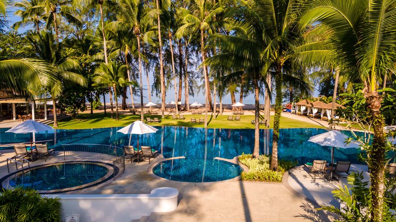 OUTRIGGER Khao Lak Beach Resort 4