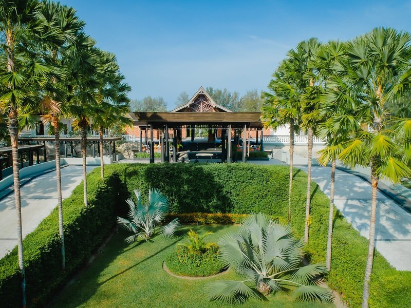 Manathai Khao Lak 4