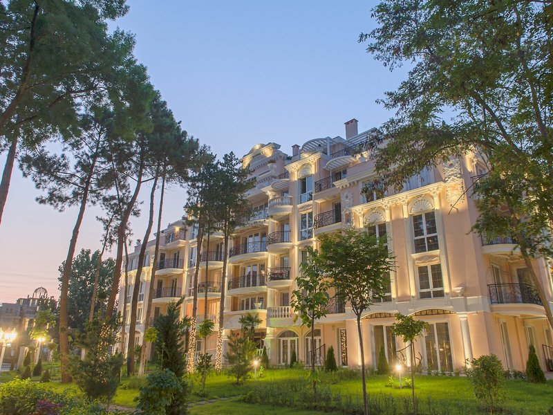 Venera & Anastasia Palace Apartments 5