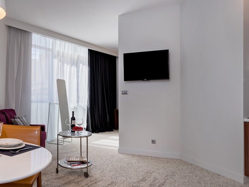 Priska Med Luxury Rooms 18