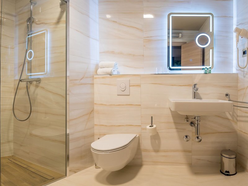 Priska Med Luxury Rooms 41